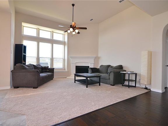 5th image of 3023 Lakefield Dr