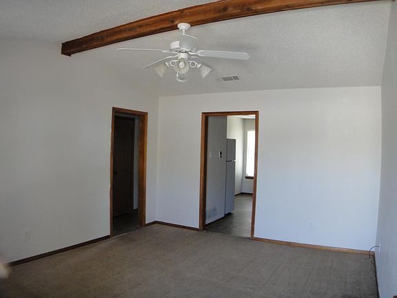 2nd image of 204B North Dr