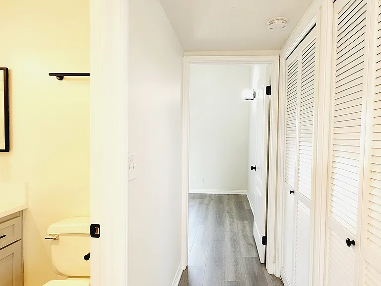400 Palm Dr #E2 — Photo 13