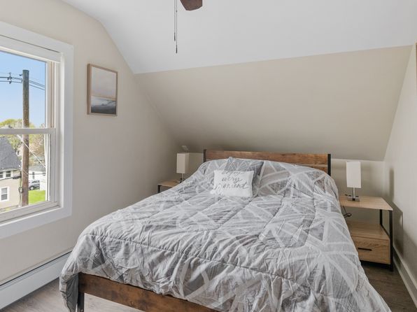 34 Chester Ave Floor 3