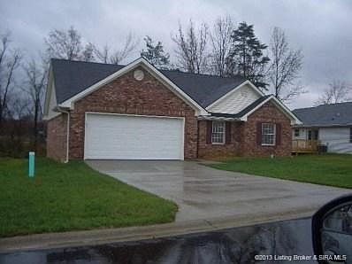 2nd image of 2202 Honeysuckle Way