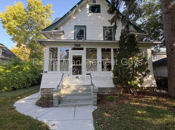 2035 Laurel Ave, Saint Paul, MN 55104