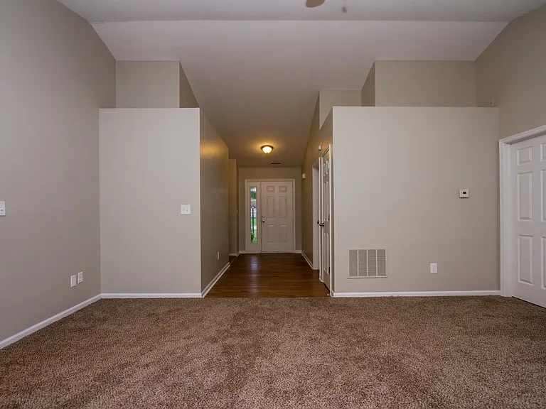 12044 Pepperwood Dr — Photo 3