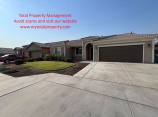 1977 Greyhound Ave, Tulare, CA