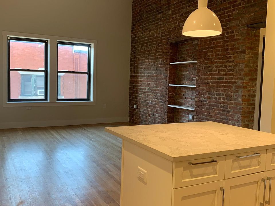 1st image of 9 Sewall Ave #500
