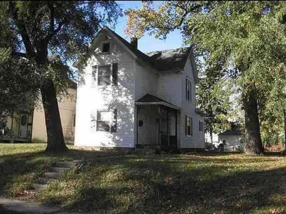 1st image of 1805 S Jefferson St