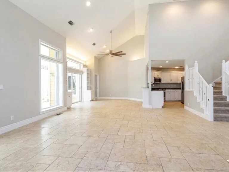 400 Seaside Ln — Photo 11