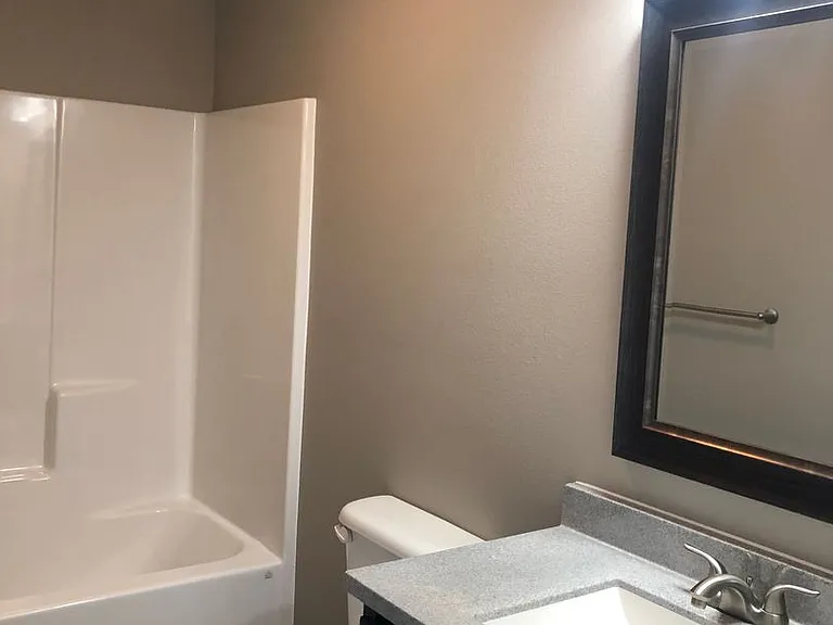 160 Sunrise Cv — Photo 11