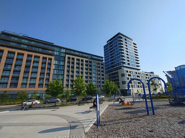 120 Eagle Rock Way #608 — Photo 2