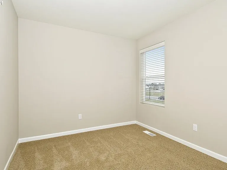 7105 NE 154th St — Photo 10
