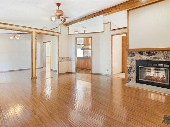 3rd image of 1760 Javelina St