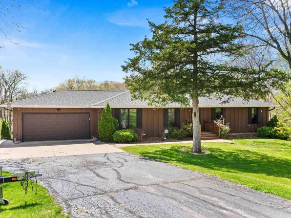 14911 E Washaki Rd, Canton, IL 61520