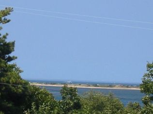 124 3rd St N, Edgartown, MA 02539