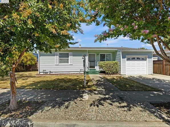 26446 Mockingbird Ln, Hayward, CA 94544