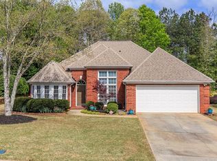 758 Fairview Club Ln, Dacula, GA 30019