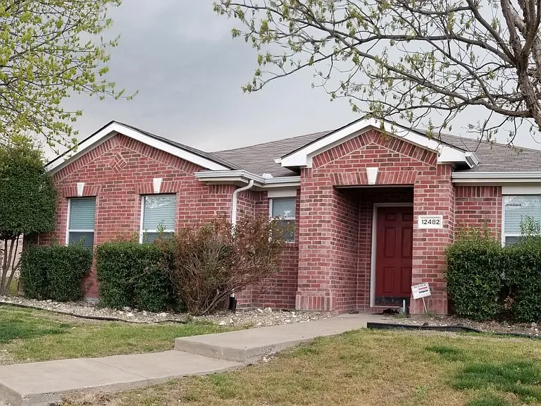 12482 Shepherds Hill Ln — Photo 1
