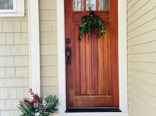 87 Bog Rd, York, ME 03909