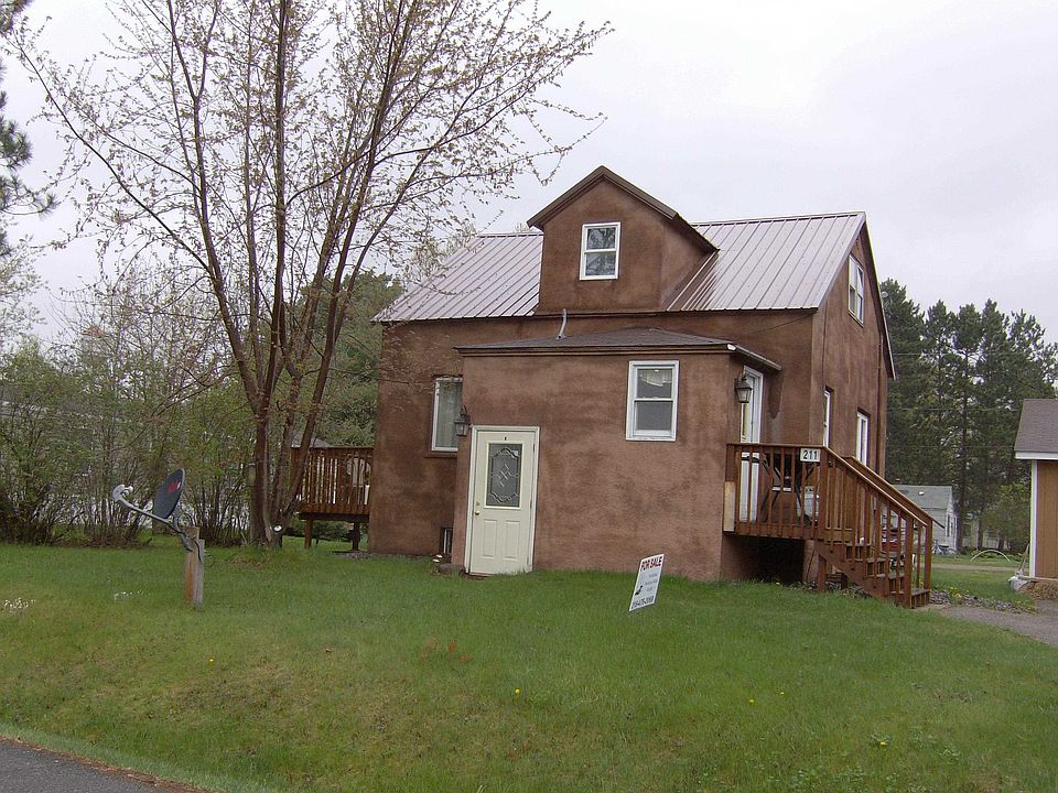 1st image of 211 11th Ave E