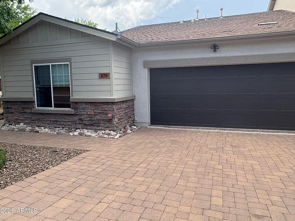 670 Brindle Dr