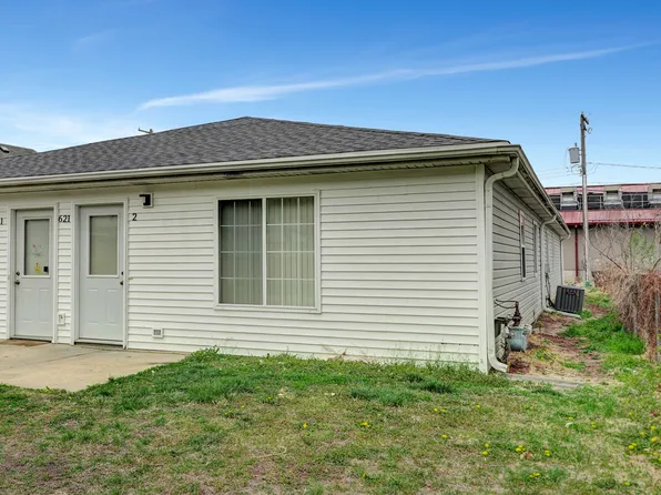 621 N 28th St #2, Lincoln, NE 68503