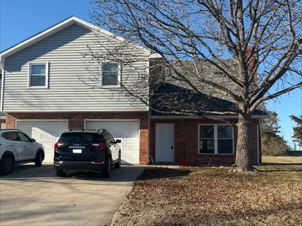 1907 Mirtle Grove Ct, Columbia, MO 65201