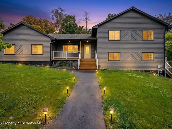 218 Ashmore Ave, Clarks Summit, PA 18411