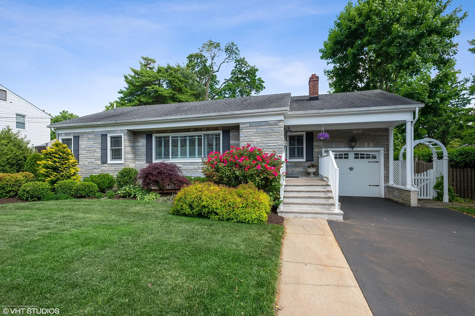 26 Silverton Ave photo 1
