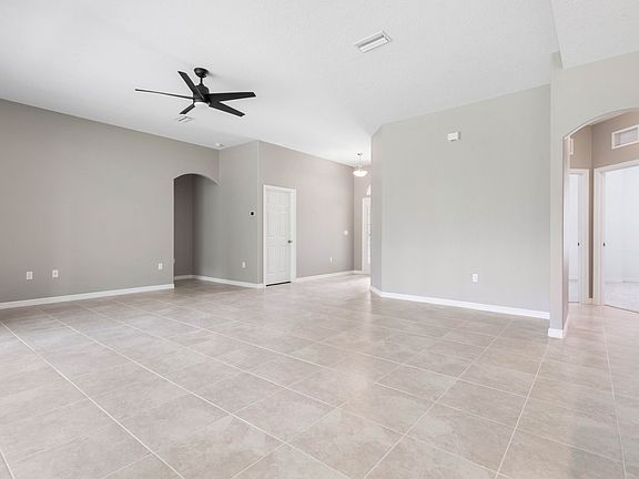 4th image of 9 Kalorama Ct