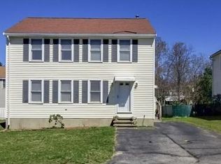 7 Poultens Green Way, North Chelmsford, MA 01863