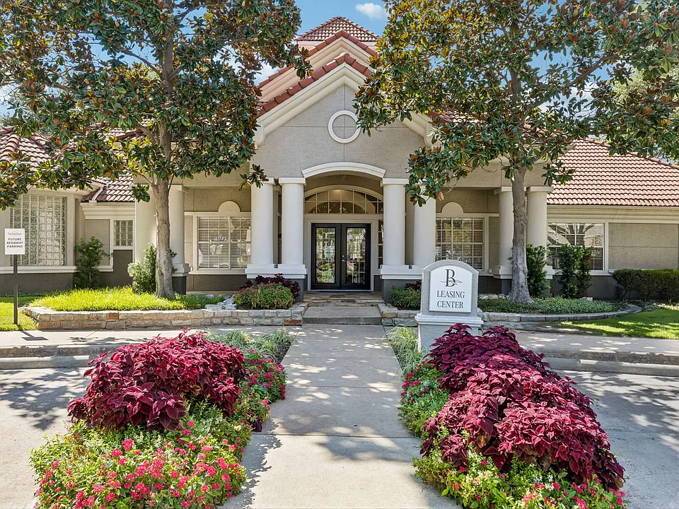 530 Buckingham