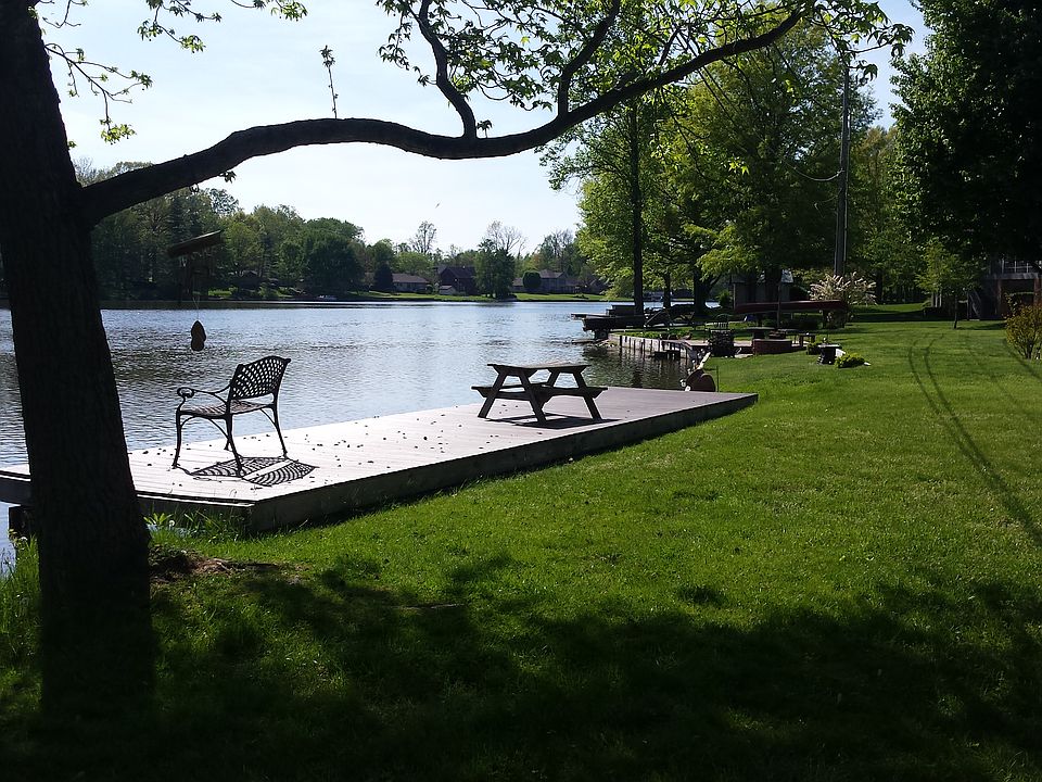 1st image of 382 Mutton Creek Dr
