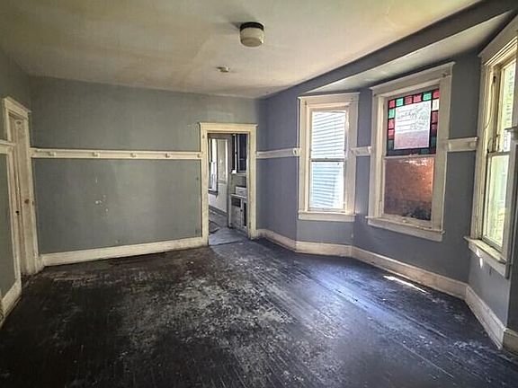 4th image of 3046 N 2nd STREET