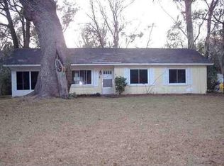 1002 Goodwin St, Beaufort, SC 29906