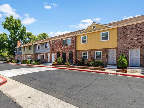 2nd image of 6306 Wexford Cir