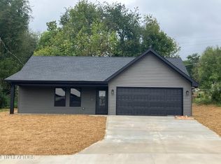 102 Campton Ln, Maynardville, TN 37807