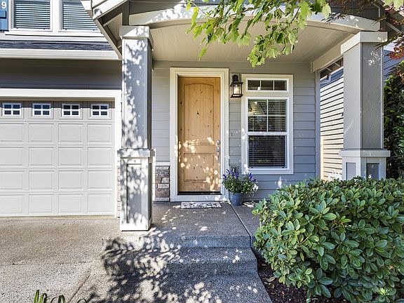 2nd image of 141 NE Porto Way