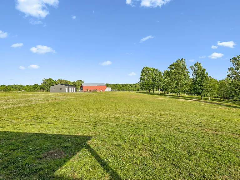 7899 W Lick Creek Rd — Photo 44
