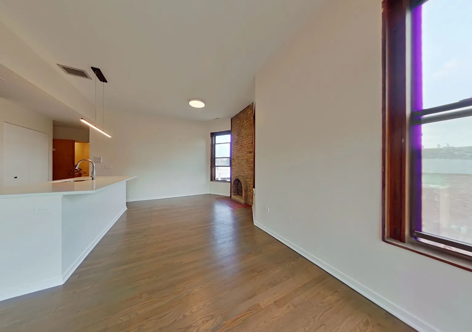 2612 Halsted — Photo 2