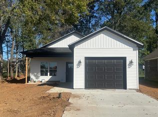 744 Hedge St, Smiths Grove, KY 42171