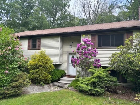 56 Cedar Swamp Road, Mansfield, CT 06268