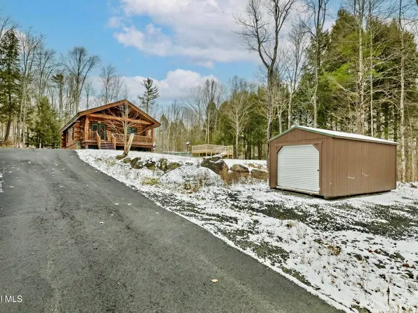 465 Barlow Road, Gloversville, NY 12078