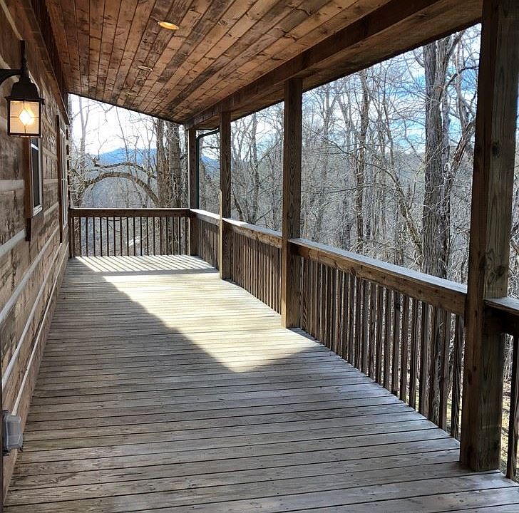 1st image of 263 Hannah Dr