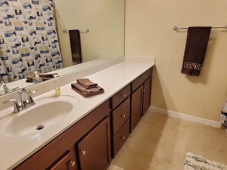 20229 Lagente Cir #20229 — Photo 12