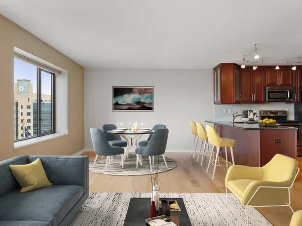 15 1st St S #A1211, Minneapolis, MN 55401