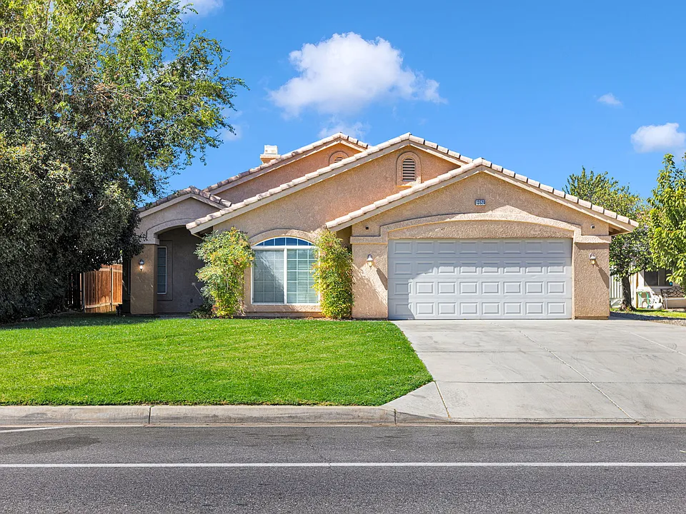 13520 Driftwood Dr
