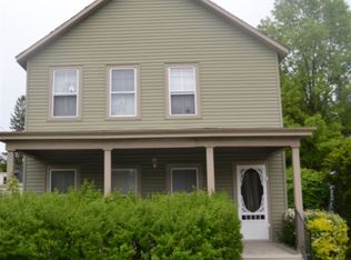 88 Main St, Schaghticoke, NY 12154