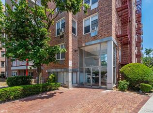 3425 150th Pl #4D, Flushing, NY 11354