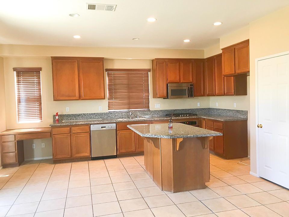 1st image of 14854 Cadiz Ct