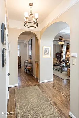 Sold by Sotheby's International Realty | media 5