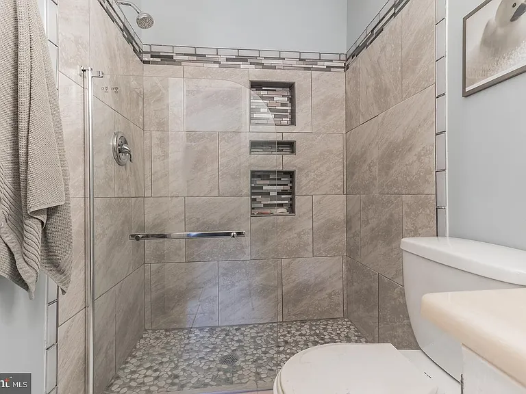 9066 Reynolds Pl — Photo 6